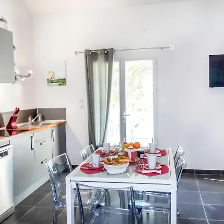 Apartment La Maison D'adelaide By Interhome *